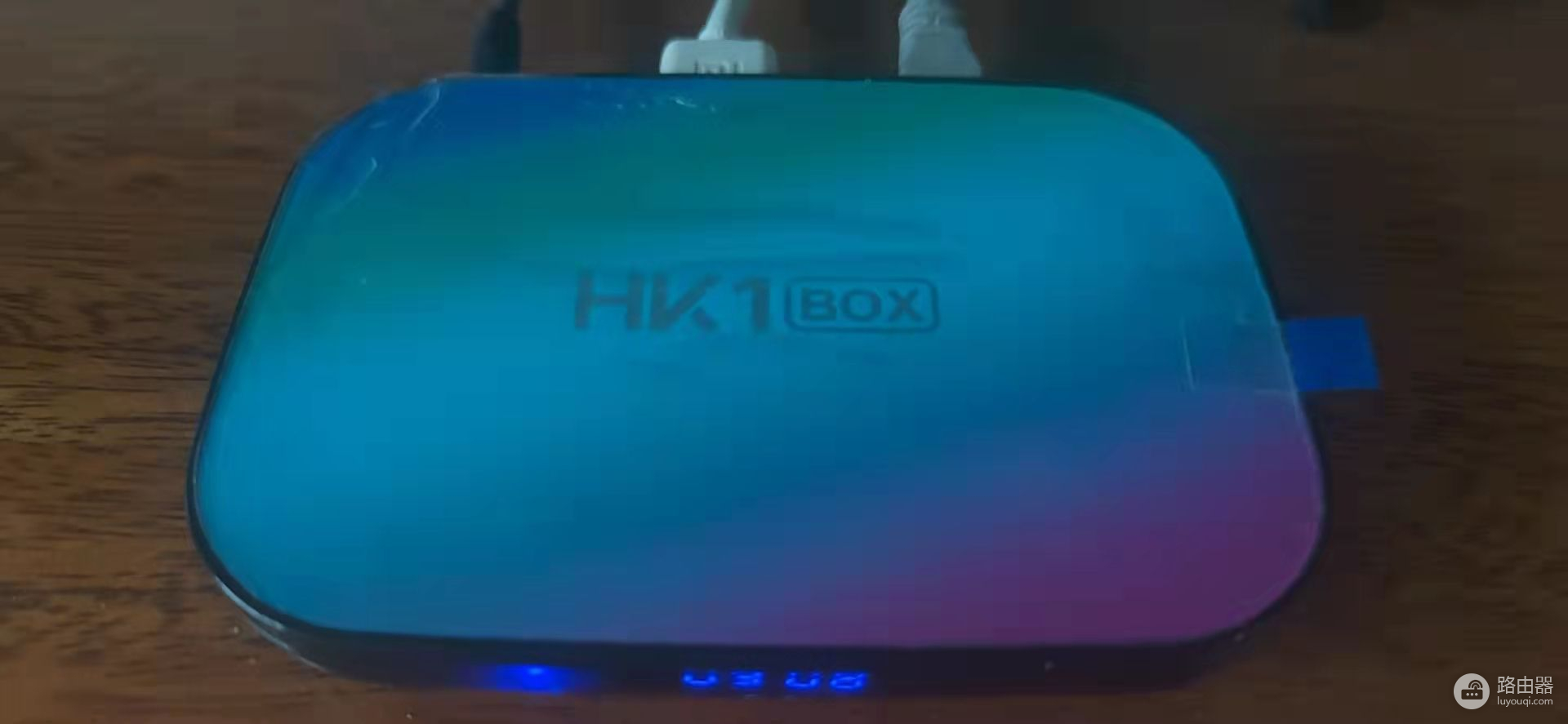 给小米电视配淘汰的盒子，其实是4K蓝光播放器？H1K 盒子 CoreELEC