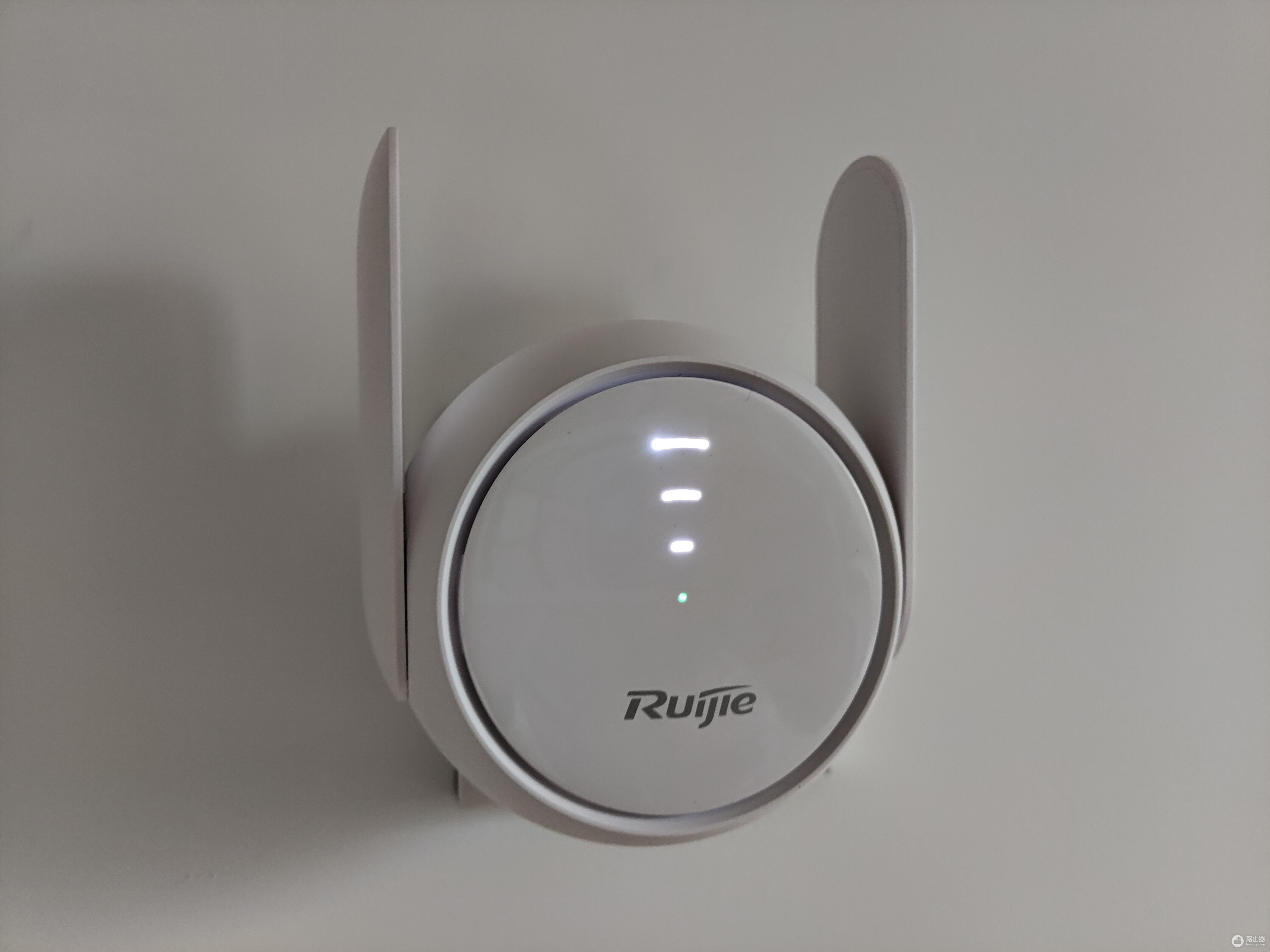 锐捷小兔子信号放大器评测：让Wifi信号覆盖家里每个角落