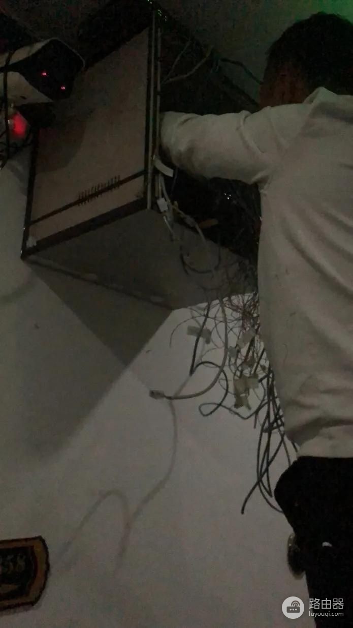 酒店，宾馆，公司旧网络改造头痛！有什么好的建议
