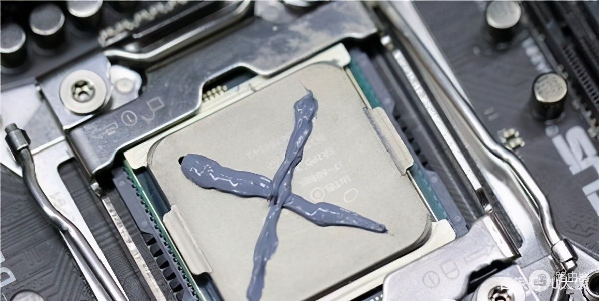 我们该怎么保养和维护自己的电脑(如何保护电脑)