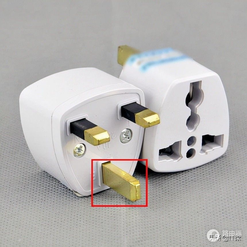 电脑连接调音台时交流声的产生与消除(电脑接调音台交流声怎么办)