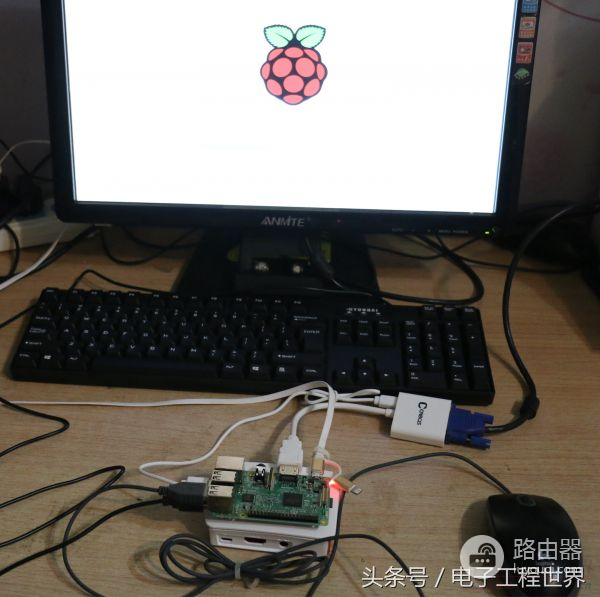 一起玩树莓派3 + 系统安装与简单试用