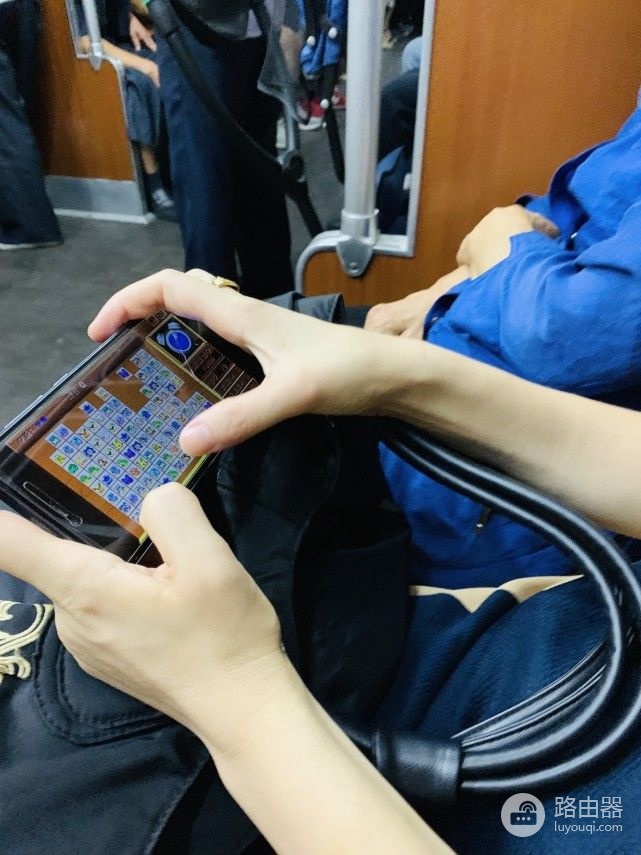 朝鲜人喜欢玩什么电子游戏(朝鲜的电脑能玩什么游戏)