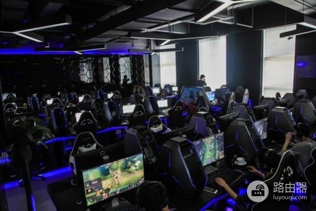 电脑不关机会影响寿命(电脑一直不关机会有什么影响)