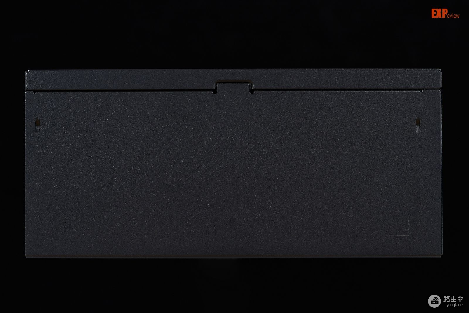 台达MK850电源开箱图赏：为游戏玩家而生的原厂金牌电源