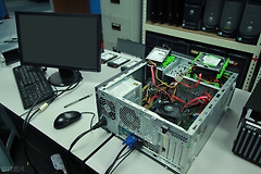 发现电脑启动不正常(电脑启动显示电脑遇到问题)