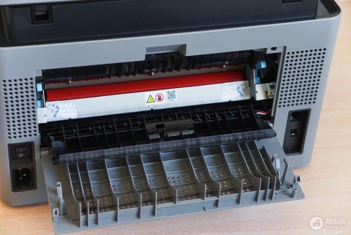 华为 PixLab B5打印机：HarmonyOS赋能商用终端，革新智慧打印体验