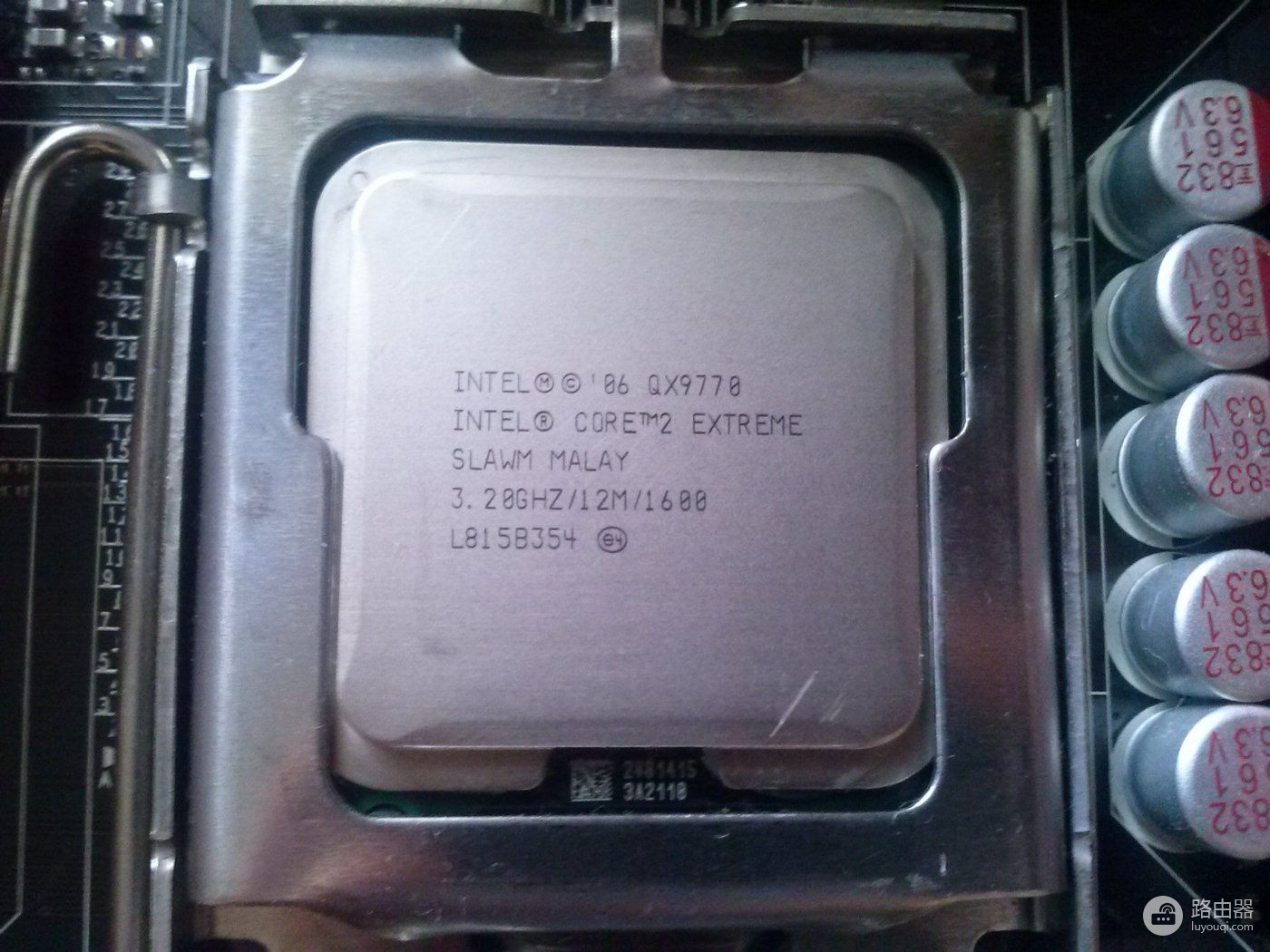 一颗14年前的CPU竟然卖3000块！甚至一U难求？