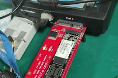 电脑进水了该怎么修复硬盘(512固态硬盘进水数据恢复)