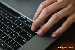 电脑键盘有英文怎么打字母(电脑键盘上的“#号键”和“*号键”，用英语都咋说？)