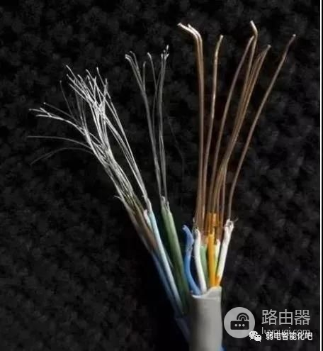 电脑网络电缆怎么测好坏(如何快速鉴定网线好坏？怎样测网线电阻？)