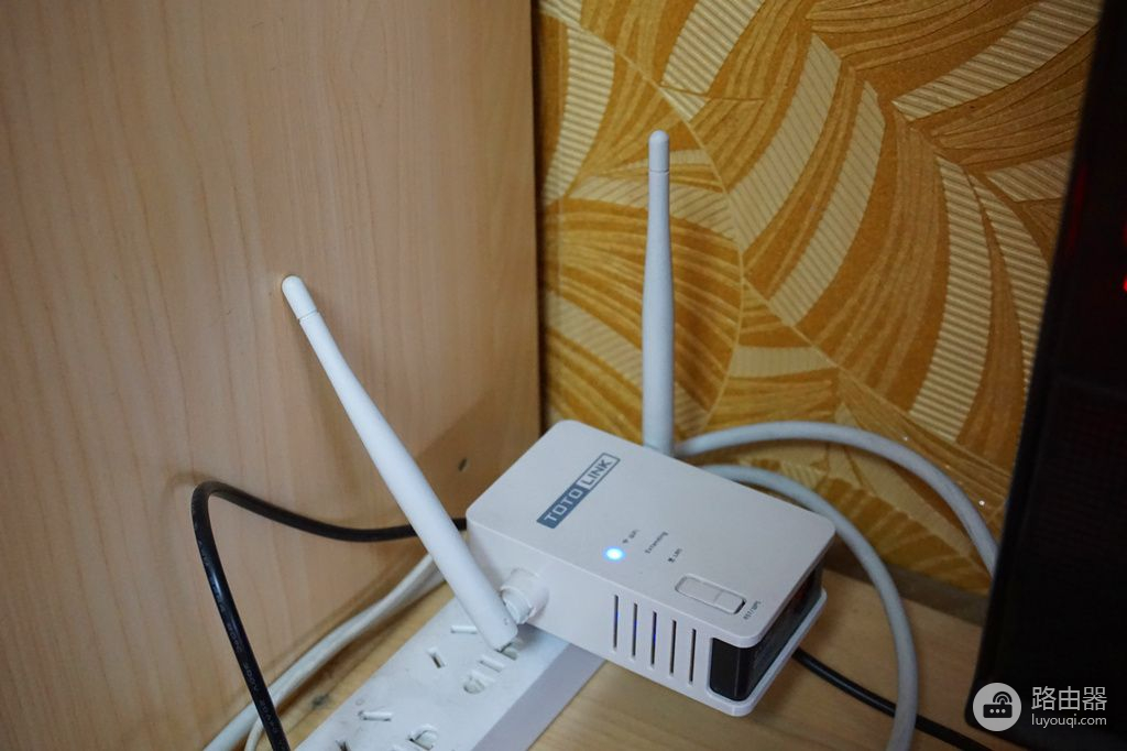 路由器不组网(无需电脑手机组网，让WIFI信号全覆盖，原来设置路由器这么简单)