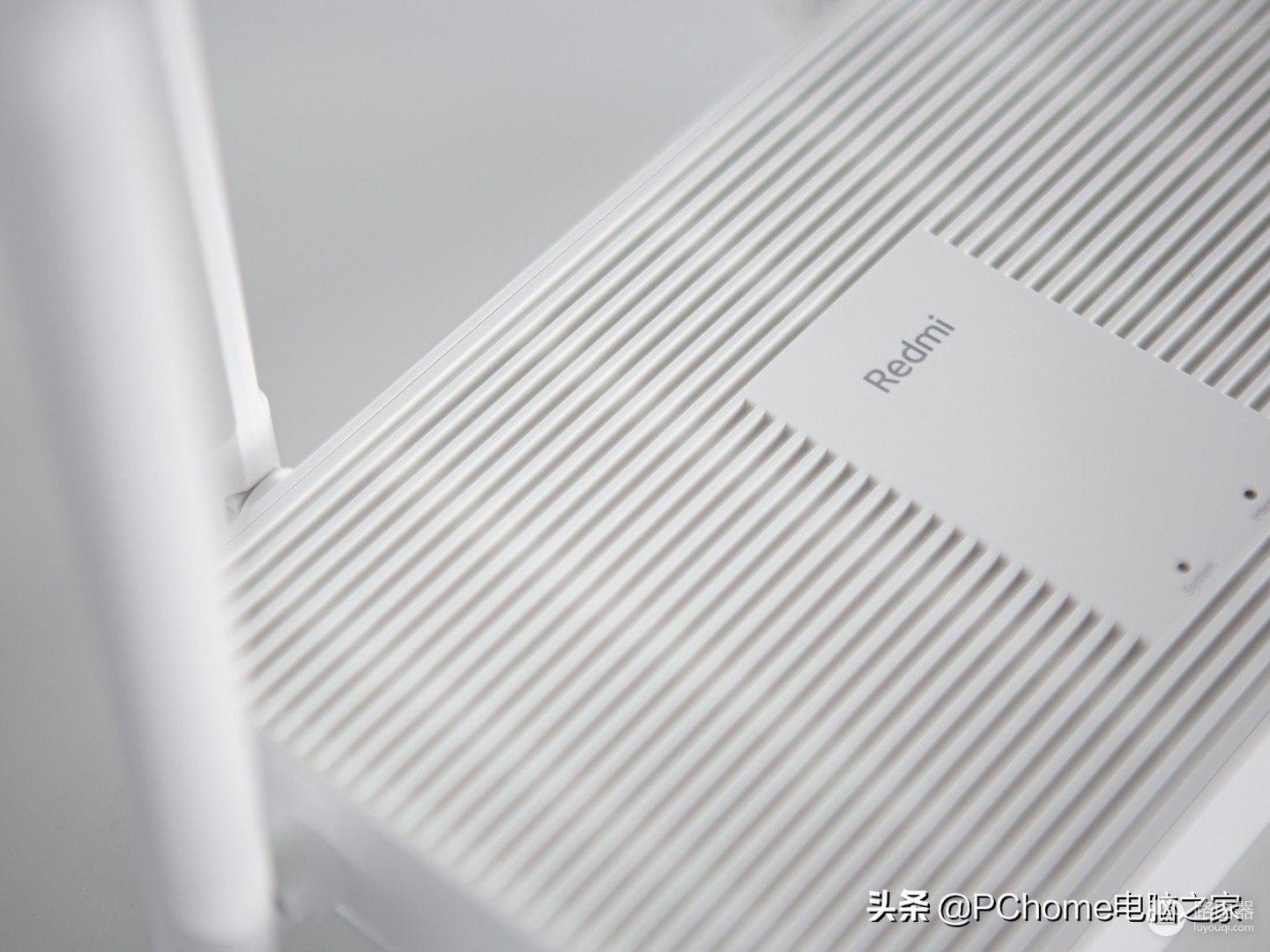 路由器mush组网(Redmi AX3000路由器:全屋Mesh组网值得一买)