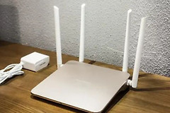 如何让路由器信号增强(怎样让路由器信号增强)