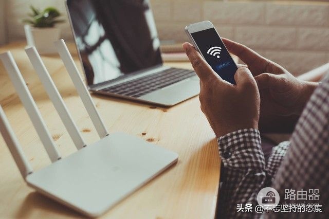 用手机来修改路由器WiFi密码,这样的网速会快一倍