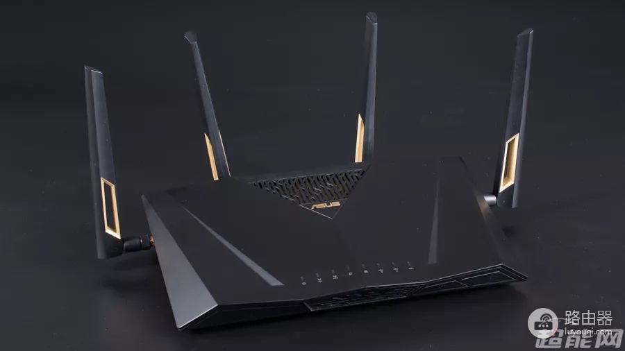 华硕RT-AX88U路由器评测:适合高端玩家的WiFi 6路由器