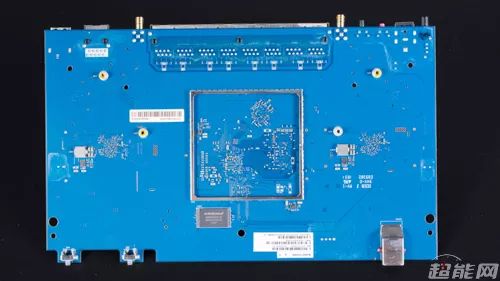 华硕RT-AX88U路由器评测:适合高端玩家的WiFi 6路由器