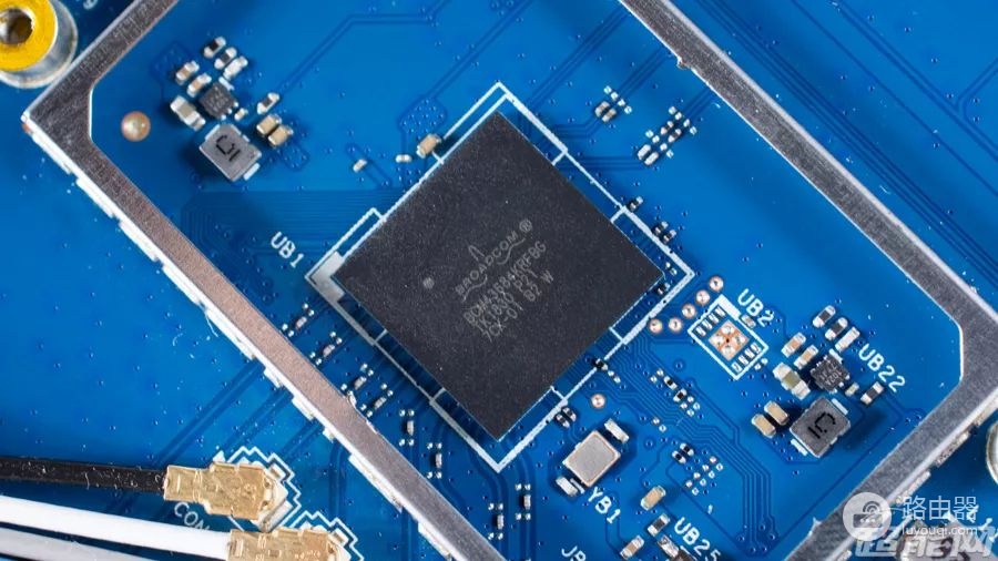 华硕RT-AX88U路由器评测:适合高端玩家的WiFi 6路由器