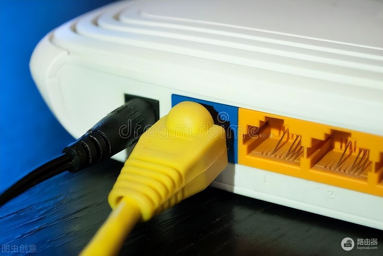 今天才知道,路由器移个位置,家里wifi信号更强,网速变快没问题