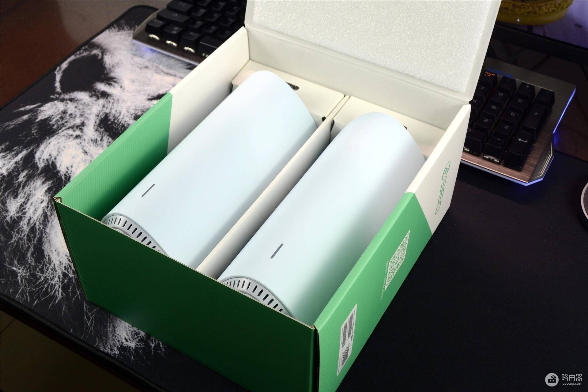 路由器按对儿卖,真奇葩,终解决大户型网速和覆盖问题,厉害了