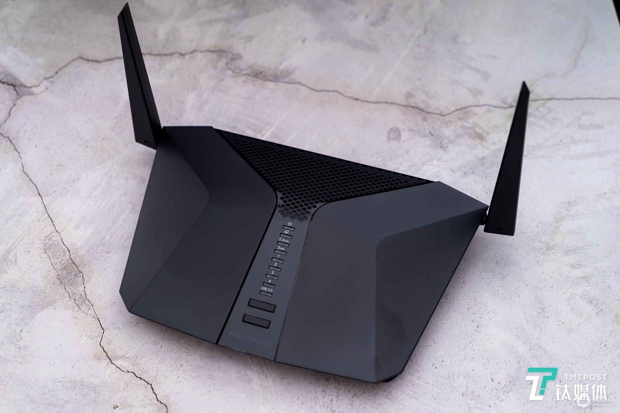 支持WiFi6，带宽达到3000Mbps，网件RAX40路由器评测 | 钛极客