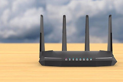 一文教你如何摆放路由器信号最强？换一个姿势，家里wifi信号满格