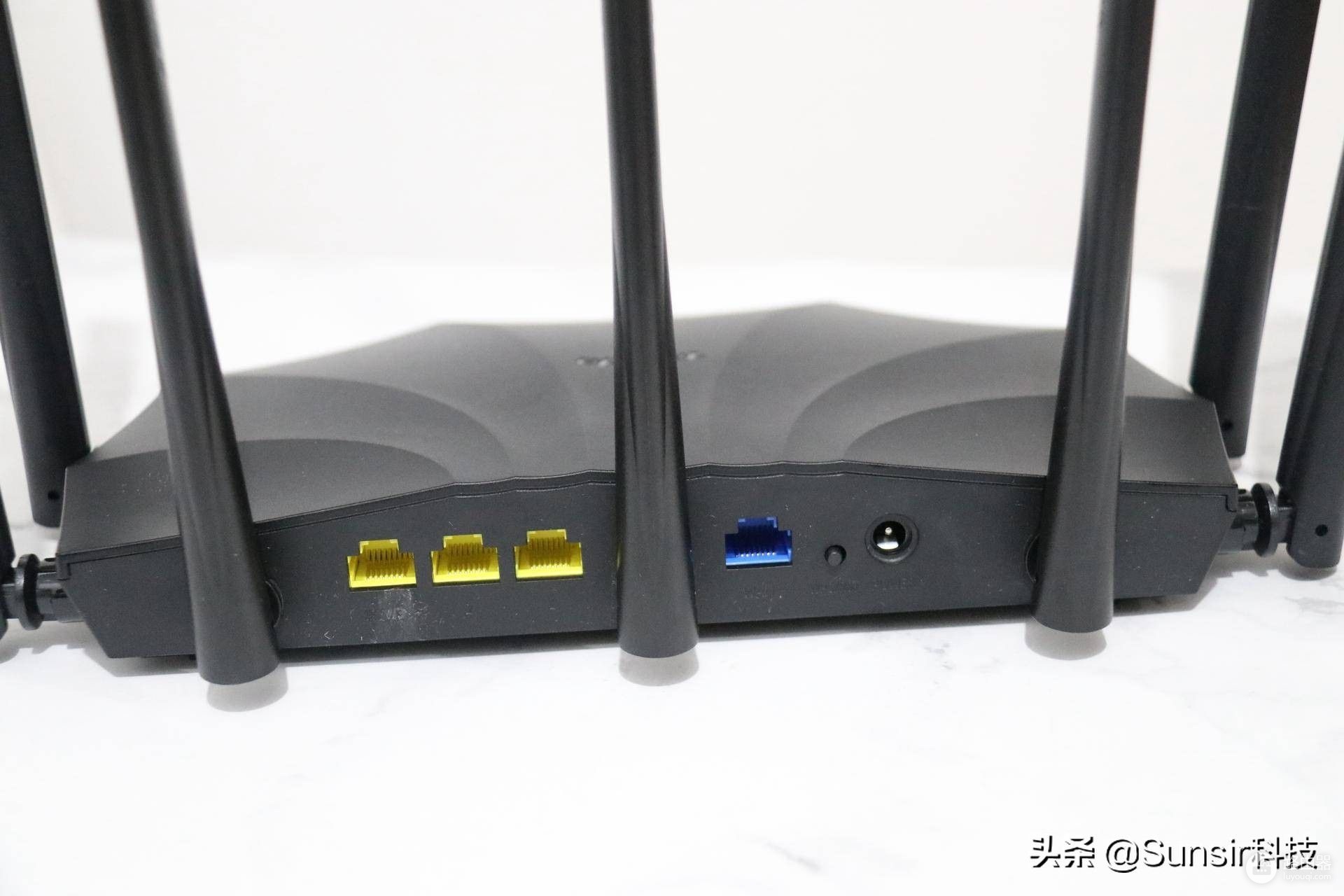 给家里的WIFI加双翅膀，腾达AC23千兆路由器体验