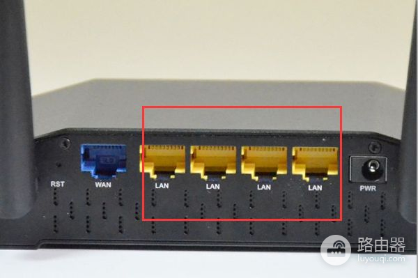 怎样用一根网线连接电脑和路由器上网(网线直接连接无线路由器设置)