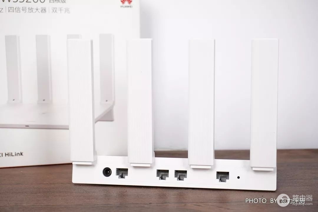 三款主流路由器大对决：华为、TP-LINK、360