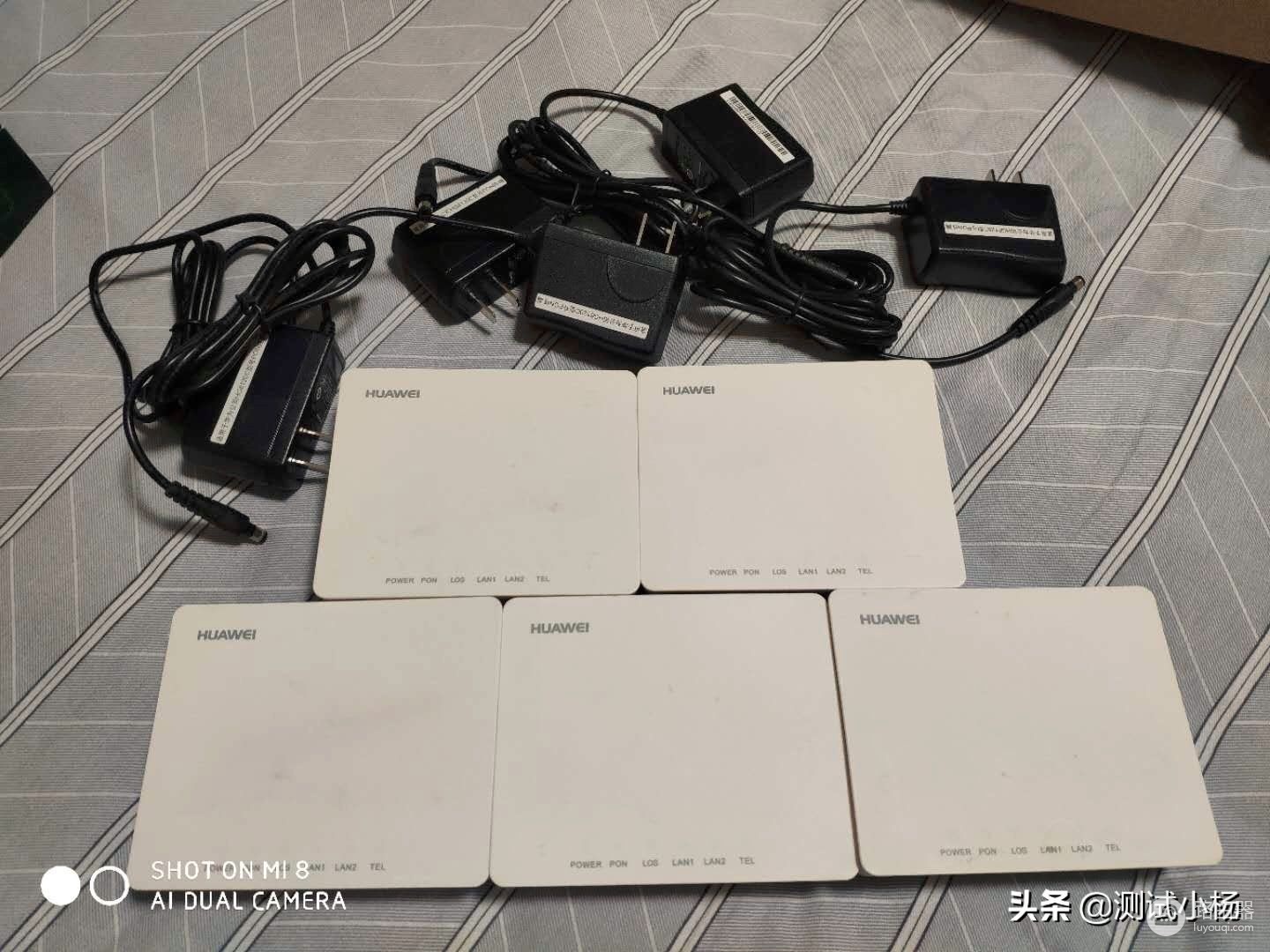 运营商卖的路由器VS市面上路由器,买哪个,对比各方面分析