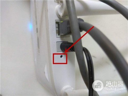 路由器一直提示wan口未插线(怎么安上路由器显示网络电缆没有插好)