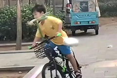 路由器输入电压范围很广9V12V改用5V