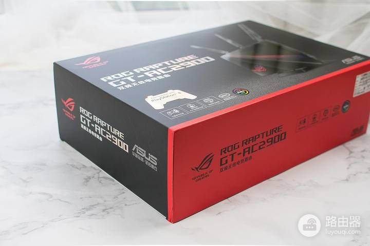 小白体验了华硕高端电竞路由器ac2900,比普通的贵500值不值?