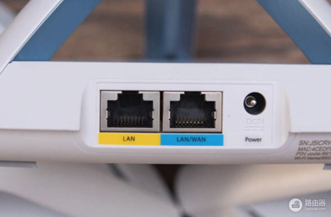 老房改造全覆盖WiFi网络，我为什么选择了支持Mesh技术的路由器
