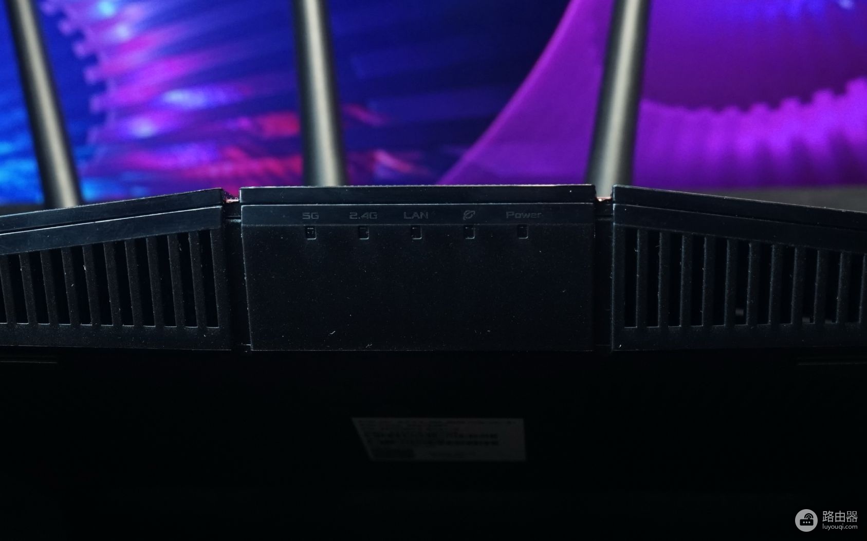 WiFi6路由器大升级:带游戏加速的华硕 AX56U热血版