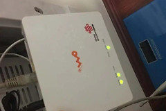 路由器lan1一直闪烁怎么回事（路由器lan1一直闪烁什么原因）