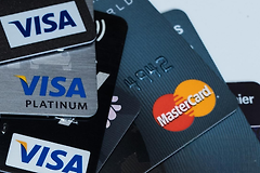 选择合适的加密U卡？哪款万事达/Visa U卡最适合国内用户申请？