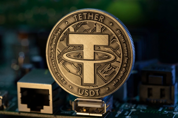 USDT是什么？稳定币之王诞生史与黑U风险避坑指南
