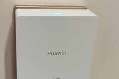 华为wifi6路由器亮红灯怎么解决（华为wifi6路由器亮红灯怎么办）