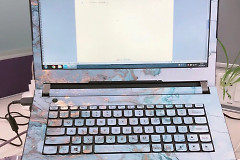 笔记本电脑贴纸(如何使用电脑贴纸)