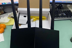 联通定制版路由器能用移动宽带吗（联通定制版路由器支持移动宽带吗）