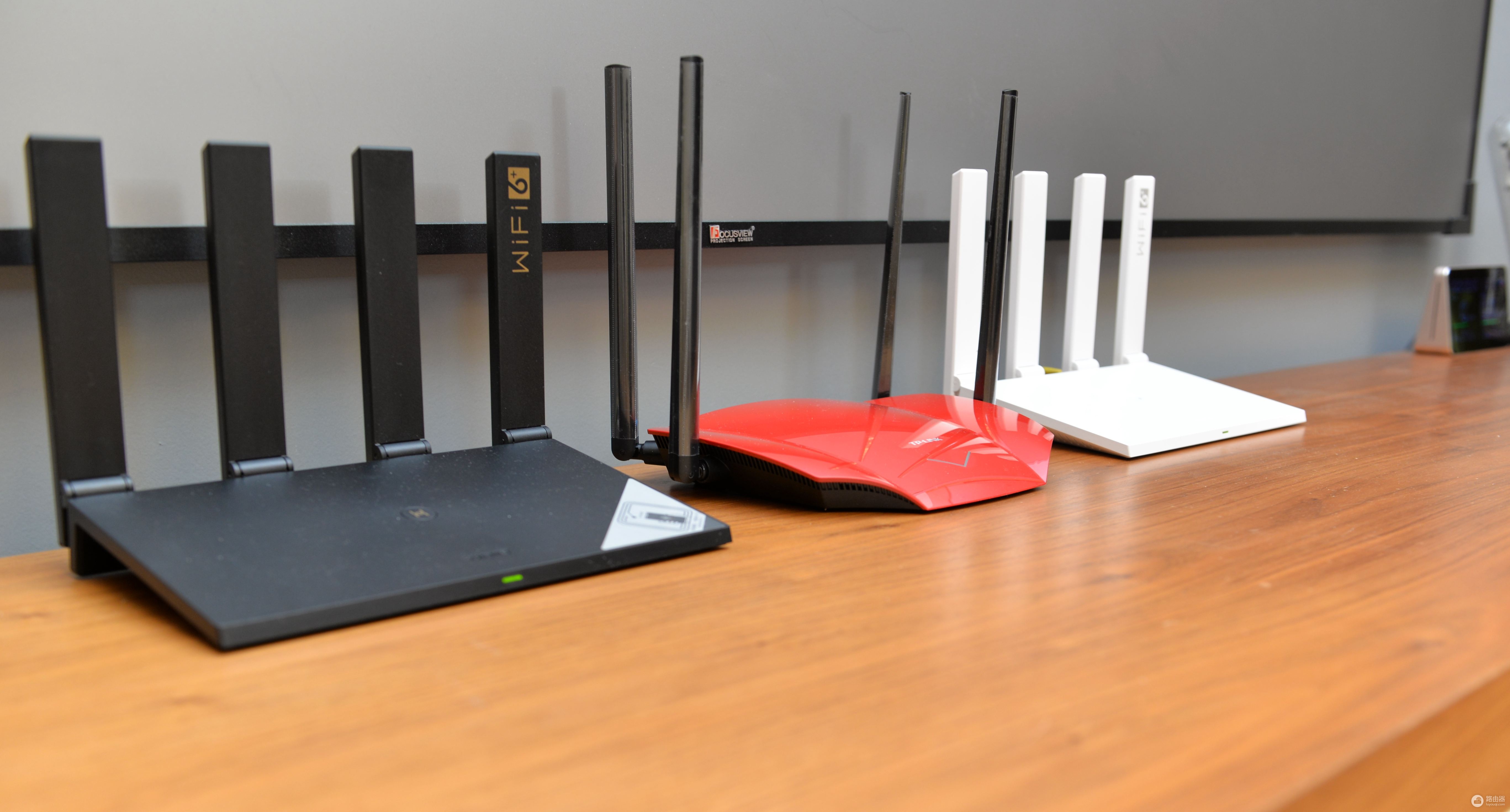TP-Link or HUAWEI?300元以内wifi6路由器鹿死谁手?