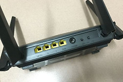 光纤网络路由器怎么连接手机热点（光纤网络路由器连接手机热点方法）