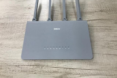 360v2路由器如何拆开外壳（360v2路由器拆开外壳方法）