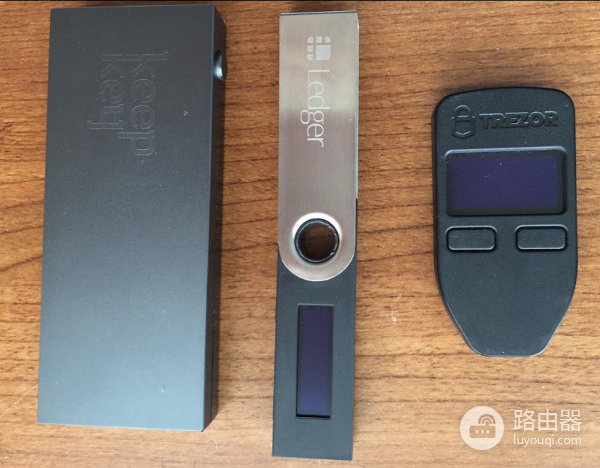 TOTP、SMS、硬件金钥，哪种2FA更适合你？