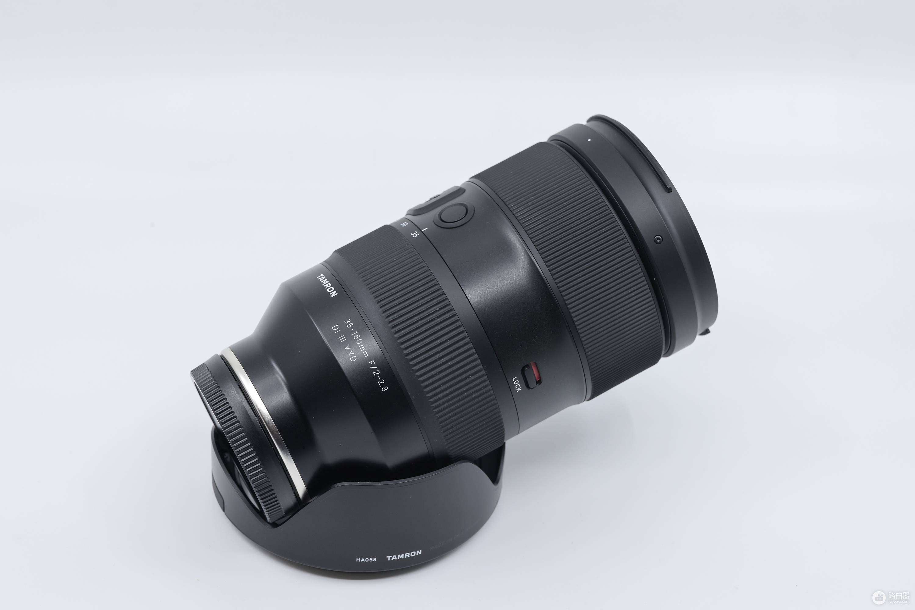 镜头选择困难的一剂治愈：腾龙 35-150mm F/2-2.8 Di III VXD