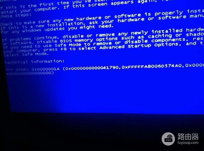 台式电脑硬盘坏了会不会导致蓝屏