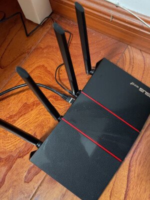 路由器500兆和1200兆的区别(路由器500兆和1200兆不同点是什么)