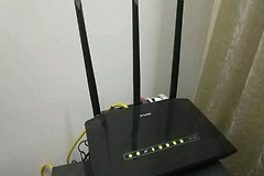 路由器lanlan连接副路由能连台式吗（路由器lanlan连接副路由是否能连台式）