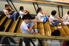 怎么限制别人wifi网速(路由器如何限制某人上网)